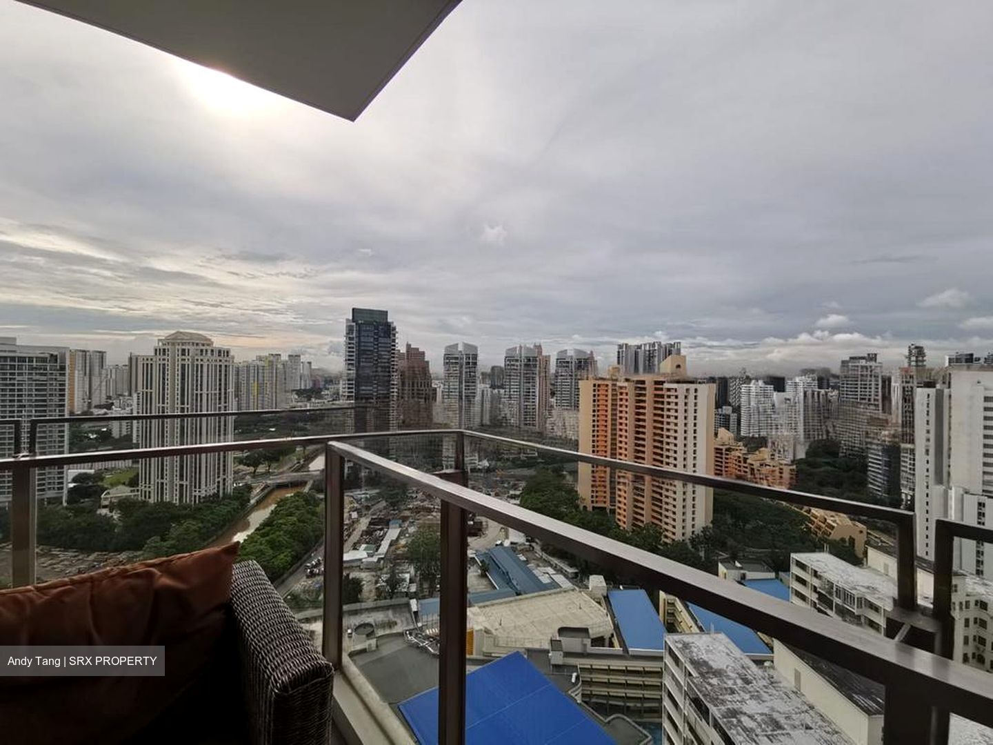Starlight Suites (D9), Apartment #554377181
